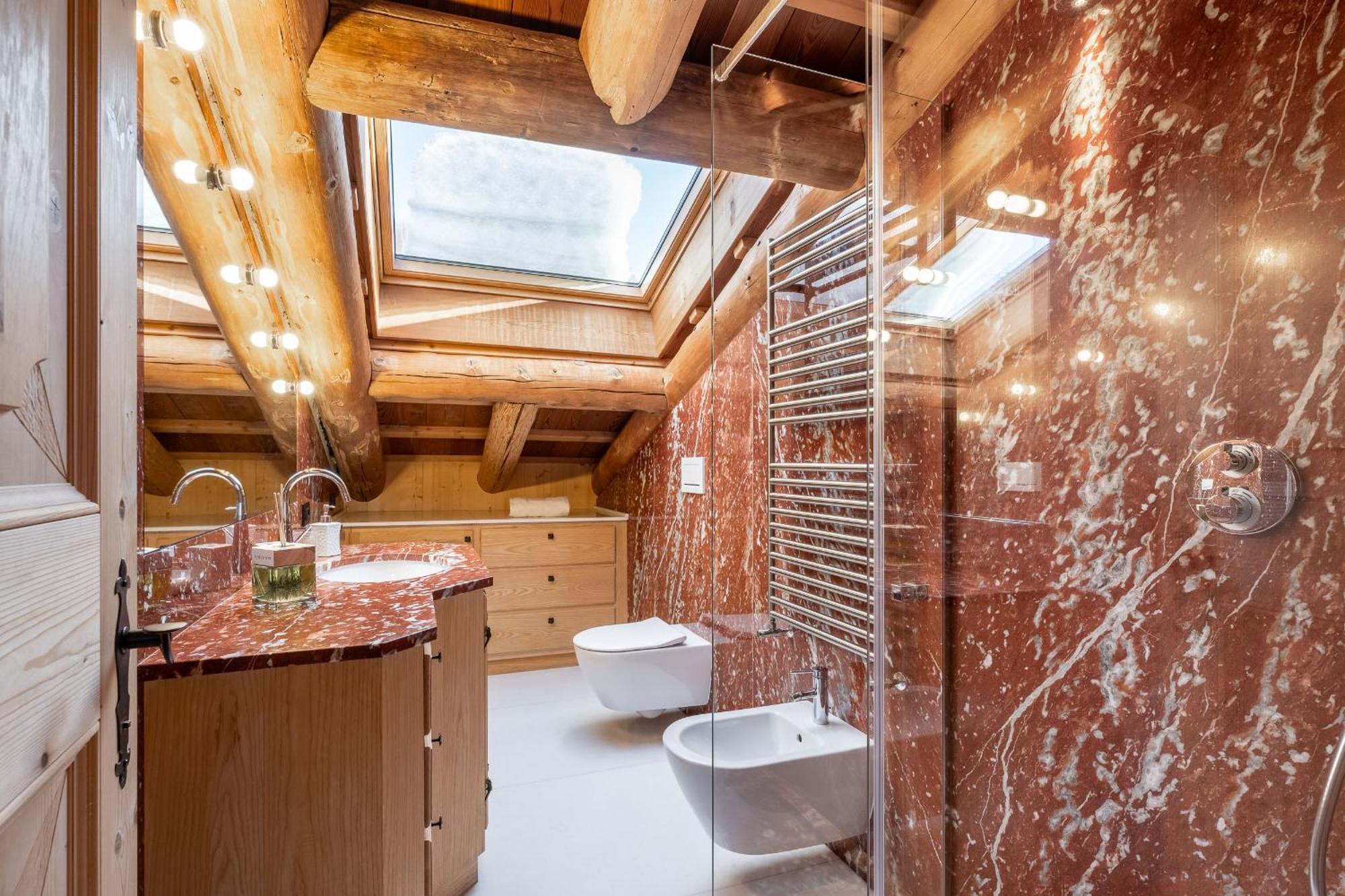 Cortina Lodge Cortina dʼAmpezzo Exteriör bild