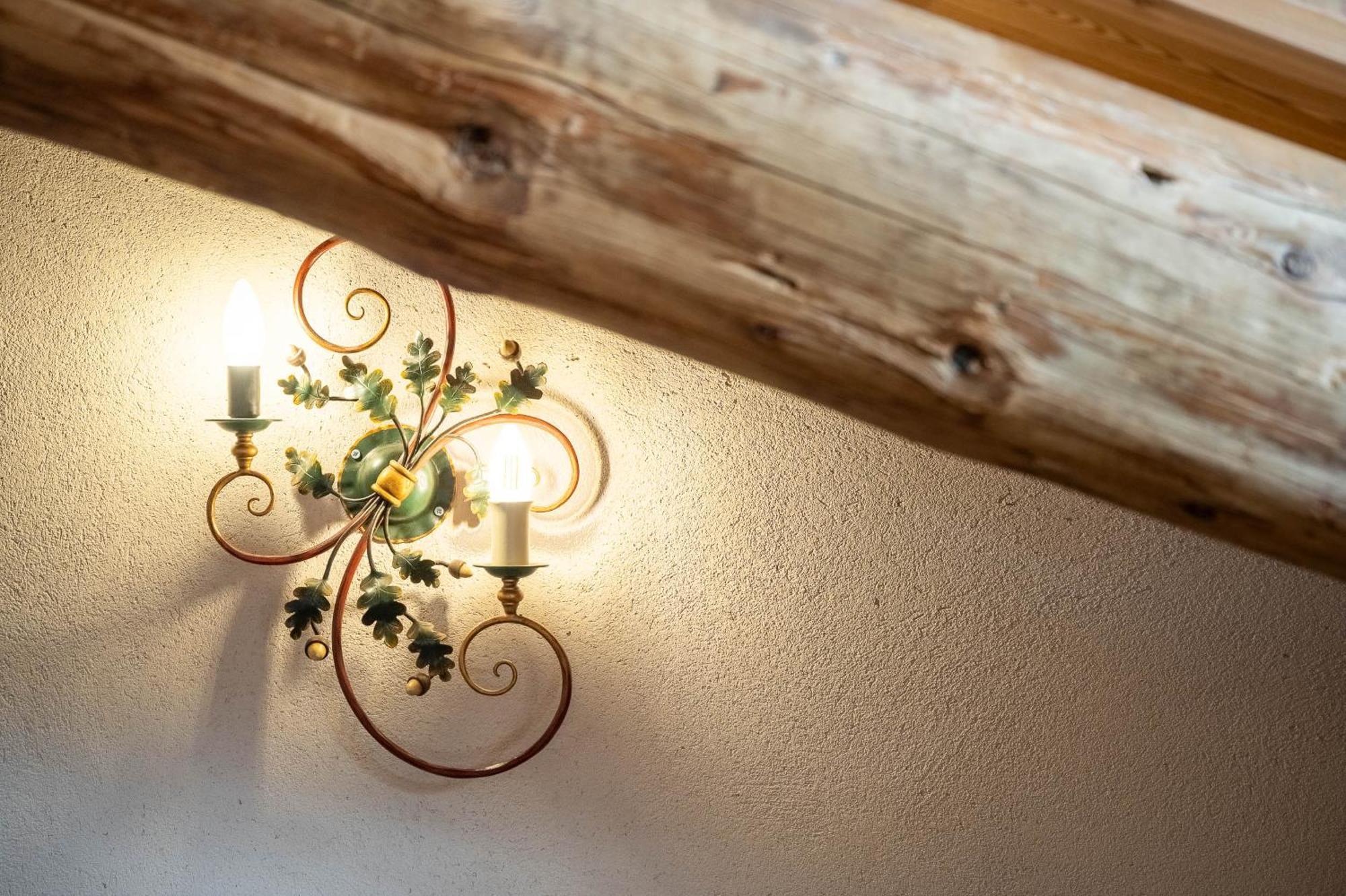 Cortina Lodge Cortina dʼAmpezzo Exteriör bild
