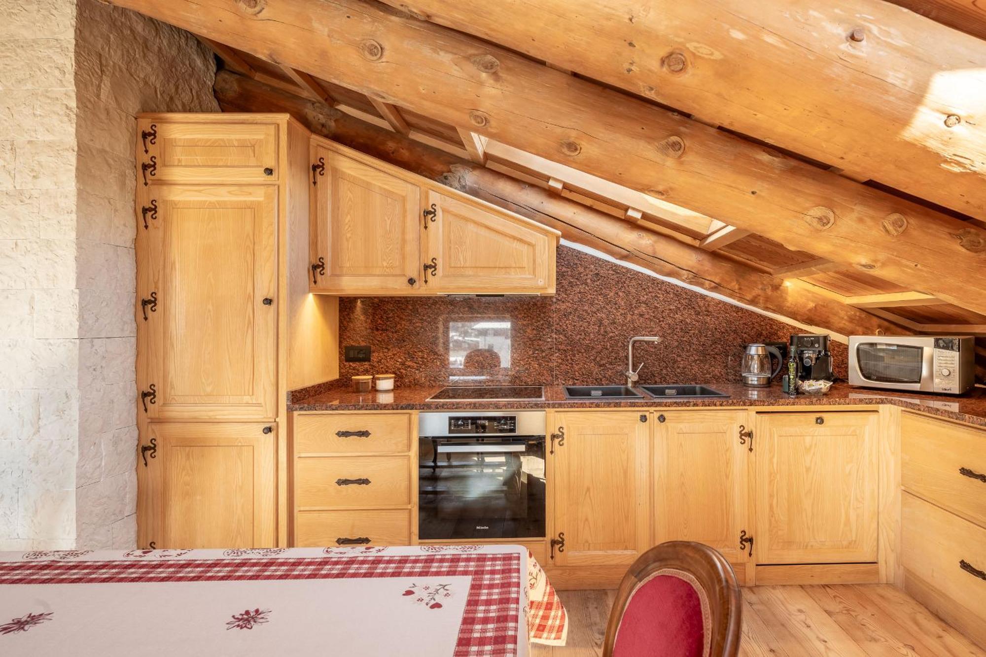 Cortina Lodge Cortina dʼAmpezzo Exteriör bild