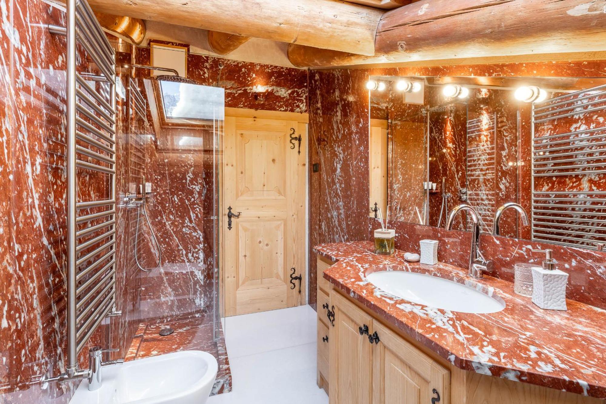 Cortina Lodge Cortina dʼAmpezzo Exteriör bild